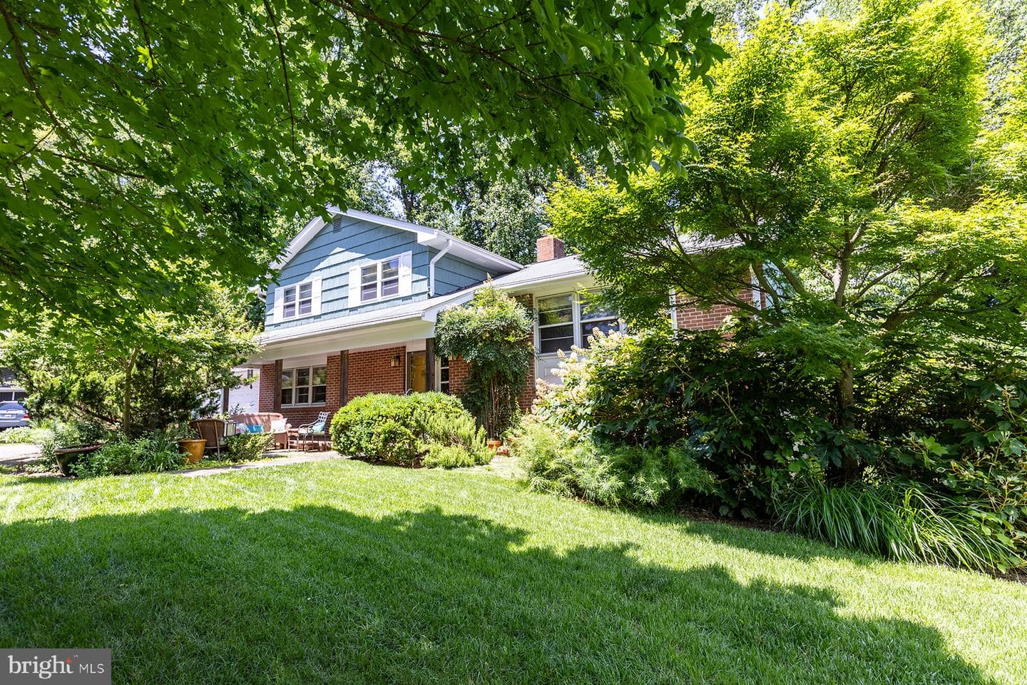 1490 Grandview Court photo 1