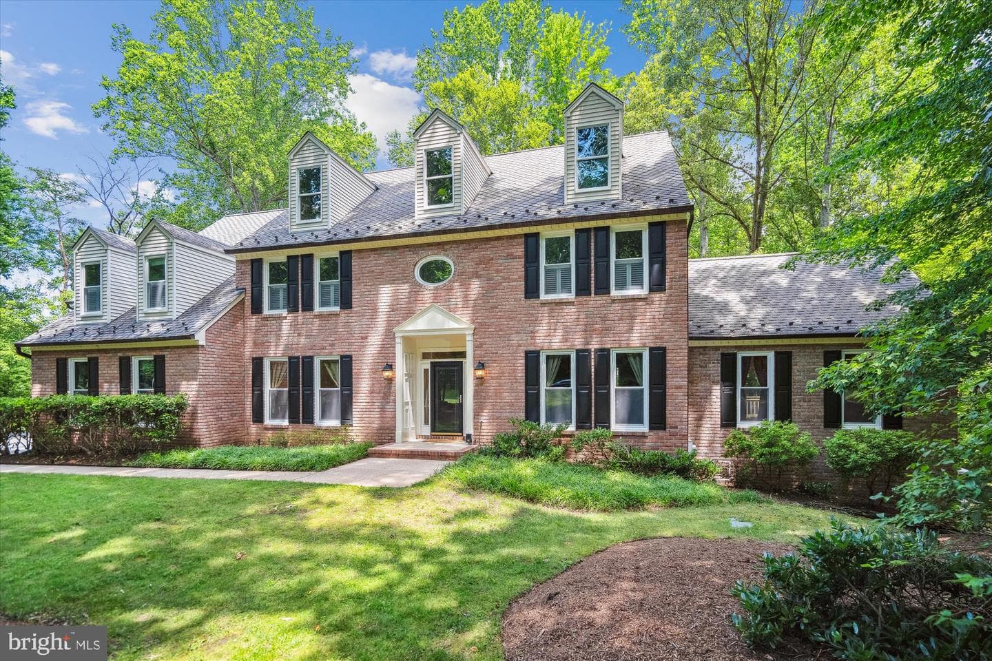 922 Malvern Hill Drive photo 1