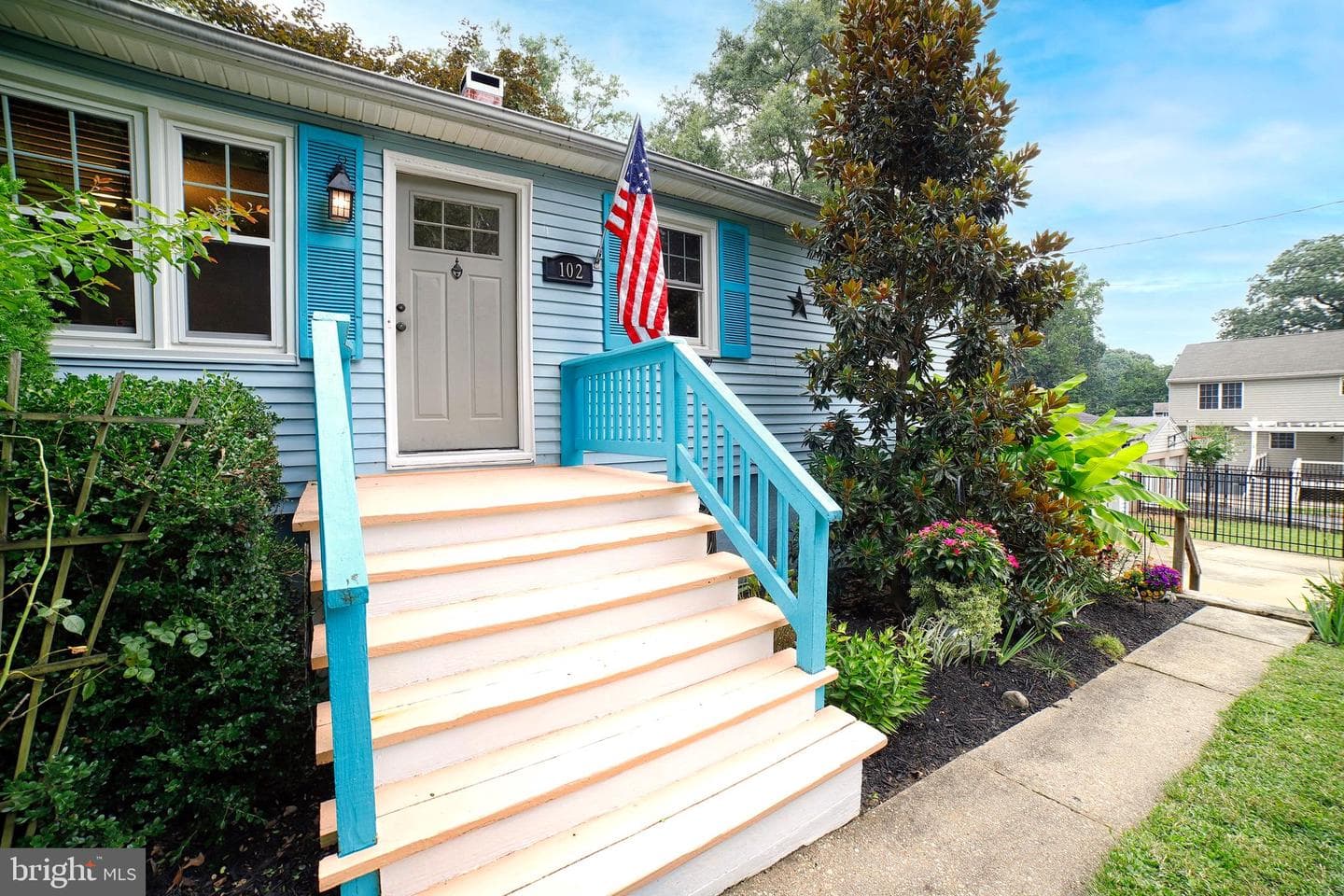 102 Boxwood Road photo 1