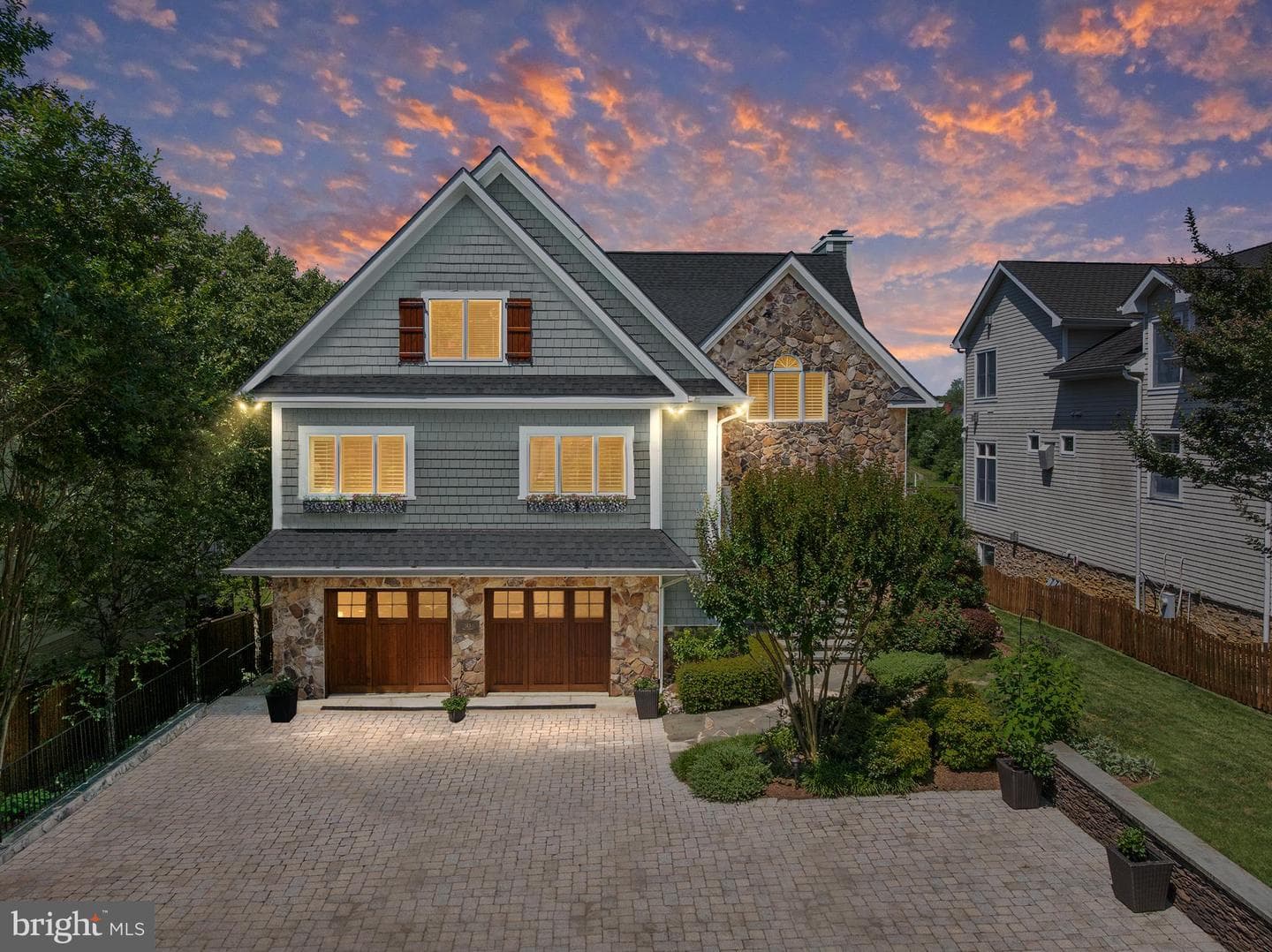 143 Spa Drive photo 1