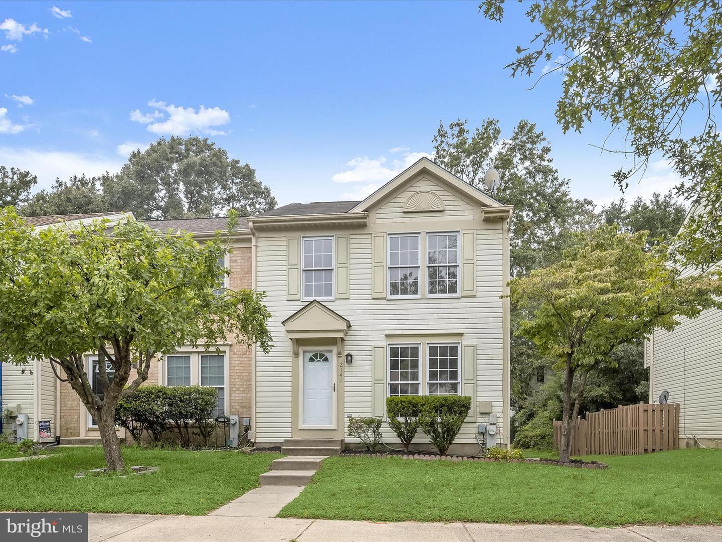 2141 Commissary Circle photo 1