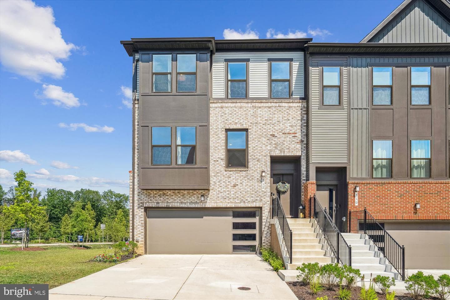 312 Backwater Way photo 1