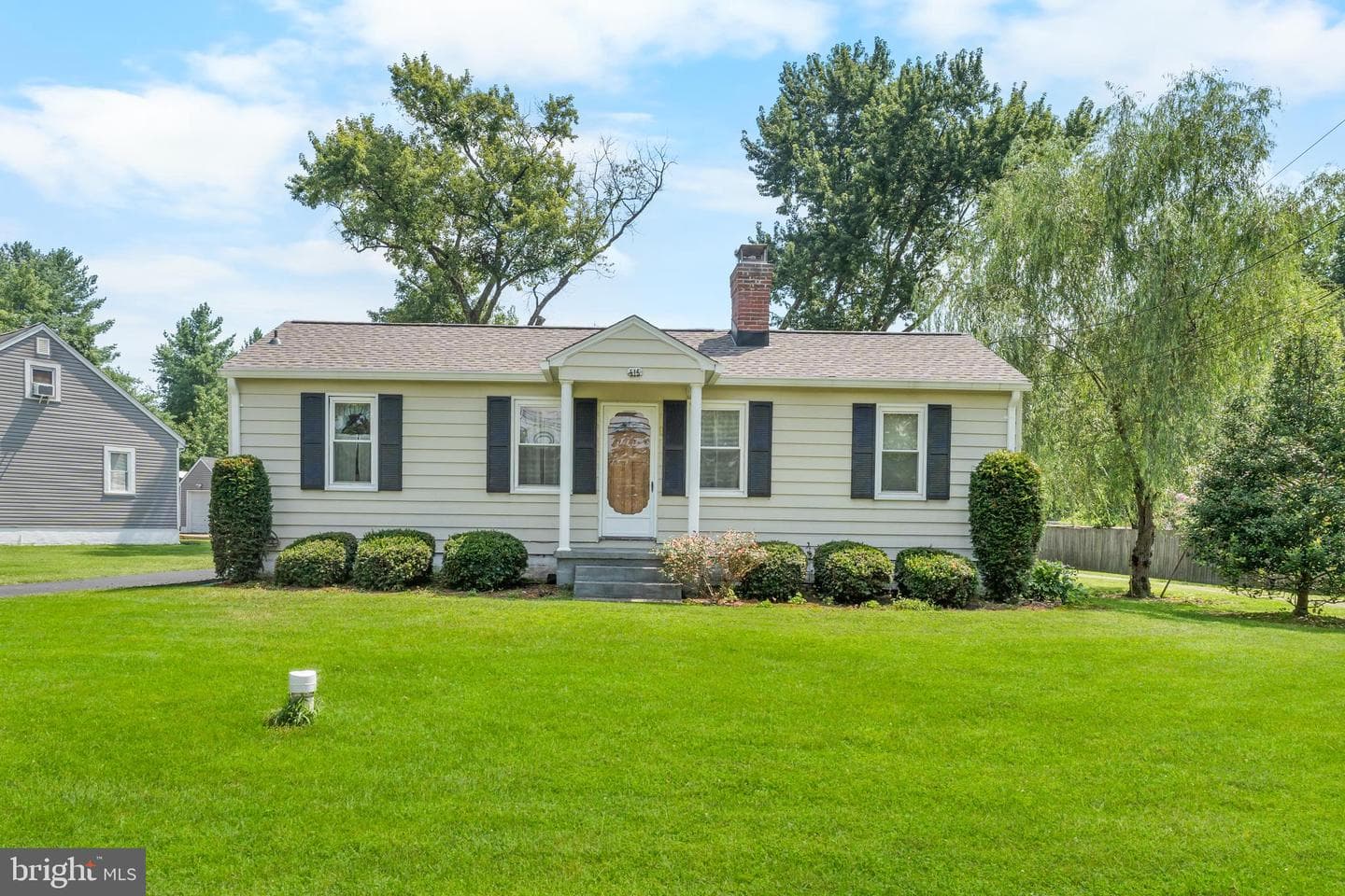 515 Old Oak Road photo 1
