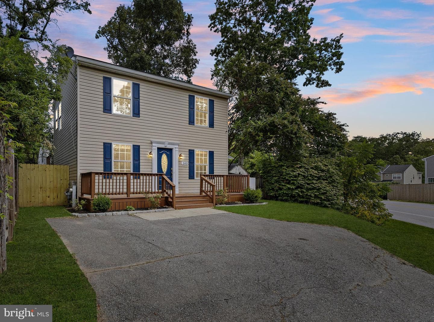 140 Overlea Road