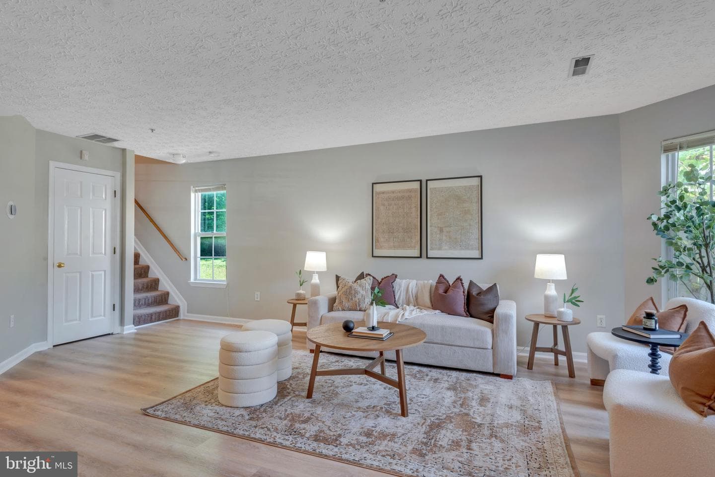 40 Amberstone Court photo 1