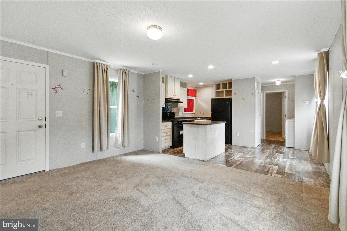 99 Mary Lou Drive photo 1