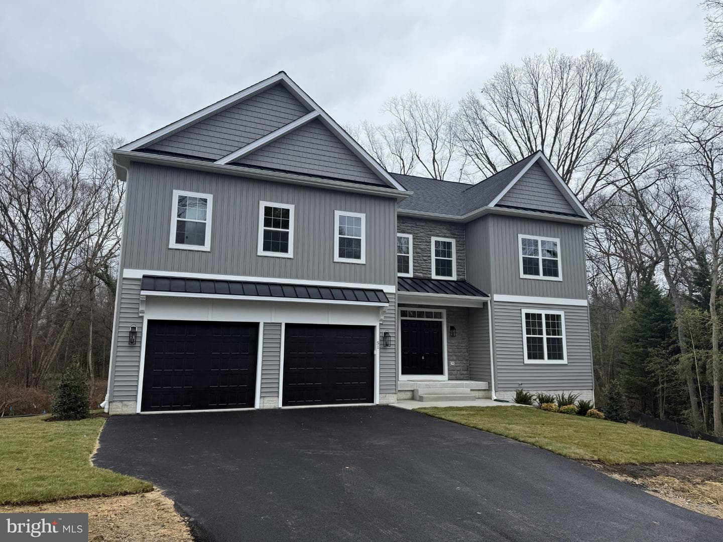 51 Stratford Drive photo 1