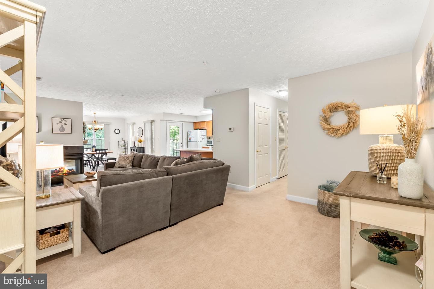 615 Admiral Drive #307 photo 1