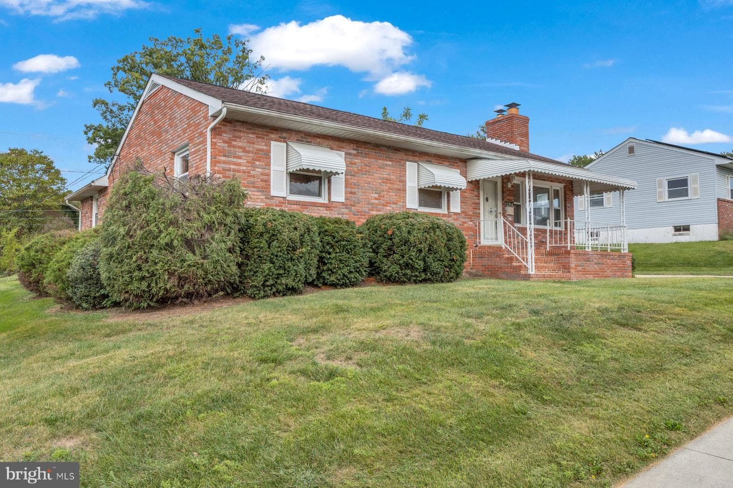 1124 McHenry Drive photo 1