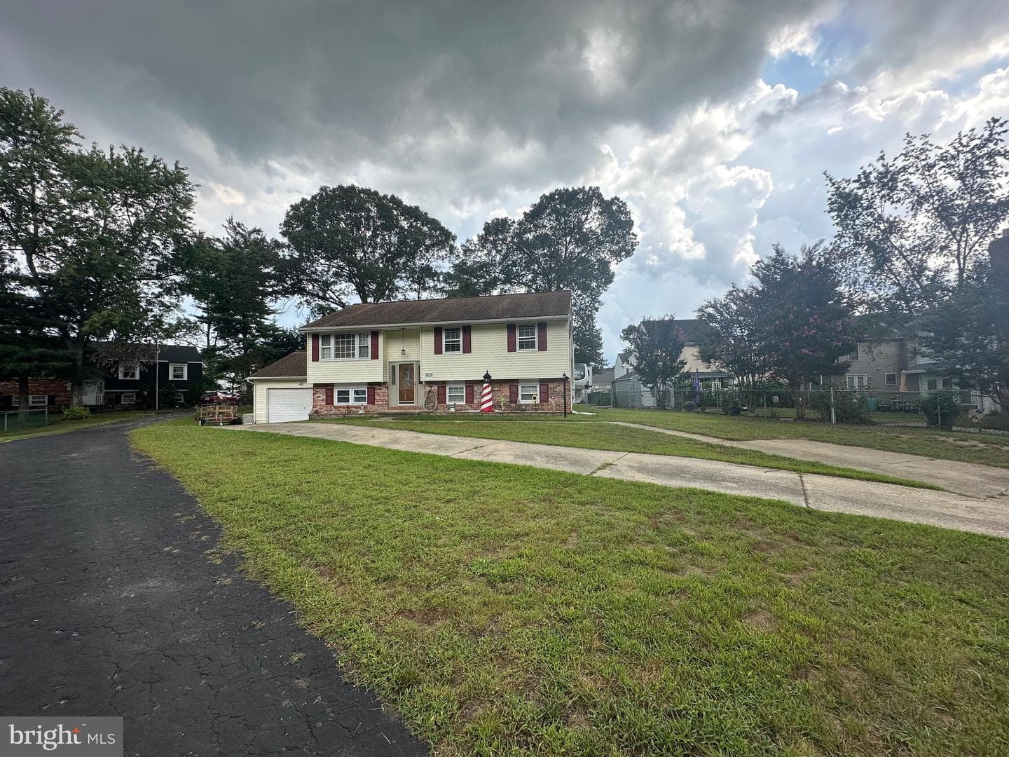 903 Jay Court photo 1