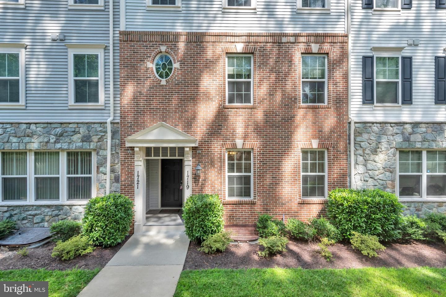 1719 Fieldstone Court #9 photo 1