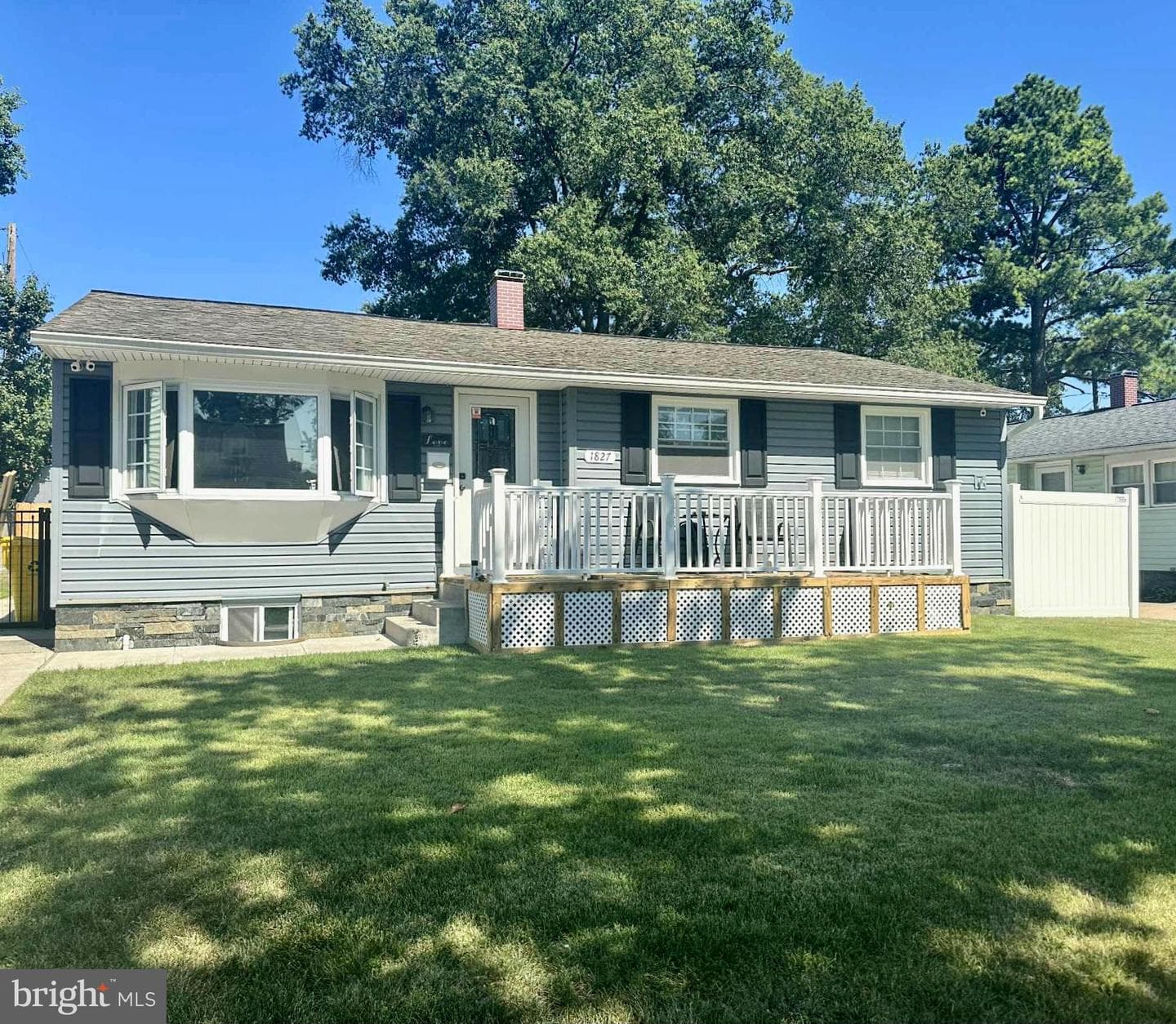 1827 Ridgewick Road photo 1