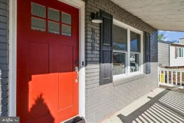 898 Brighton Place photo 1