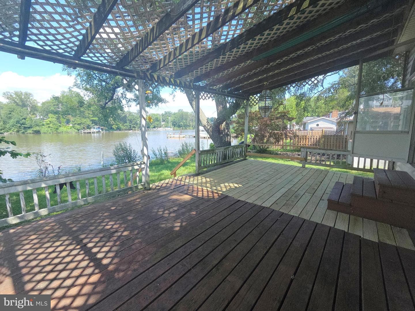 15 Beach Road photo 1
