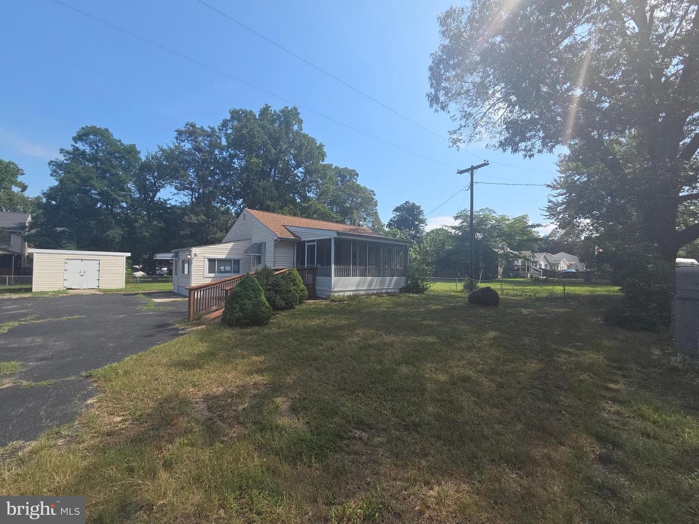 1814 Division Road photo 1