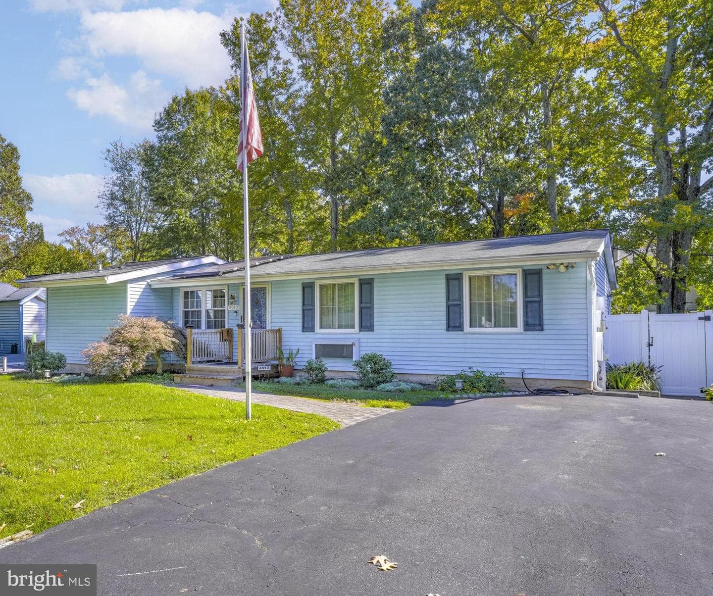 4913 Chestnut Street photo 1