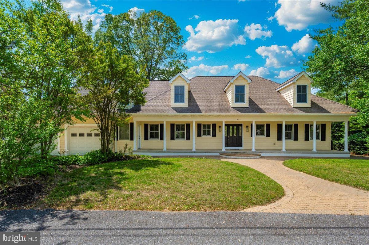301 Unity Lane photo 1
