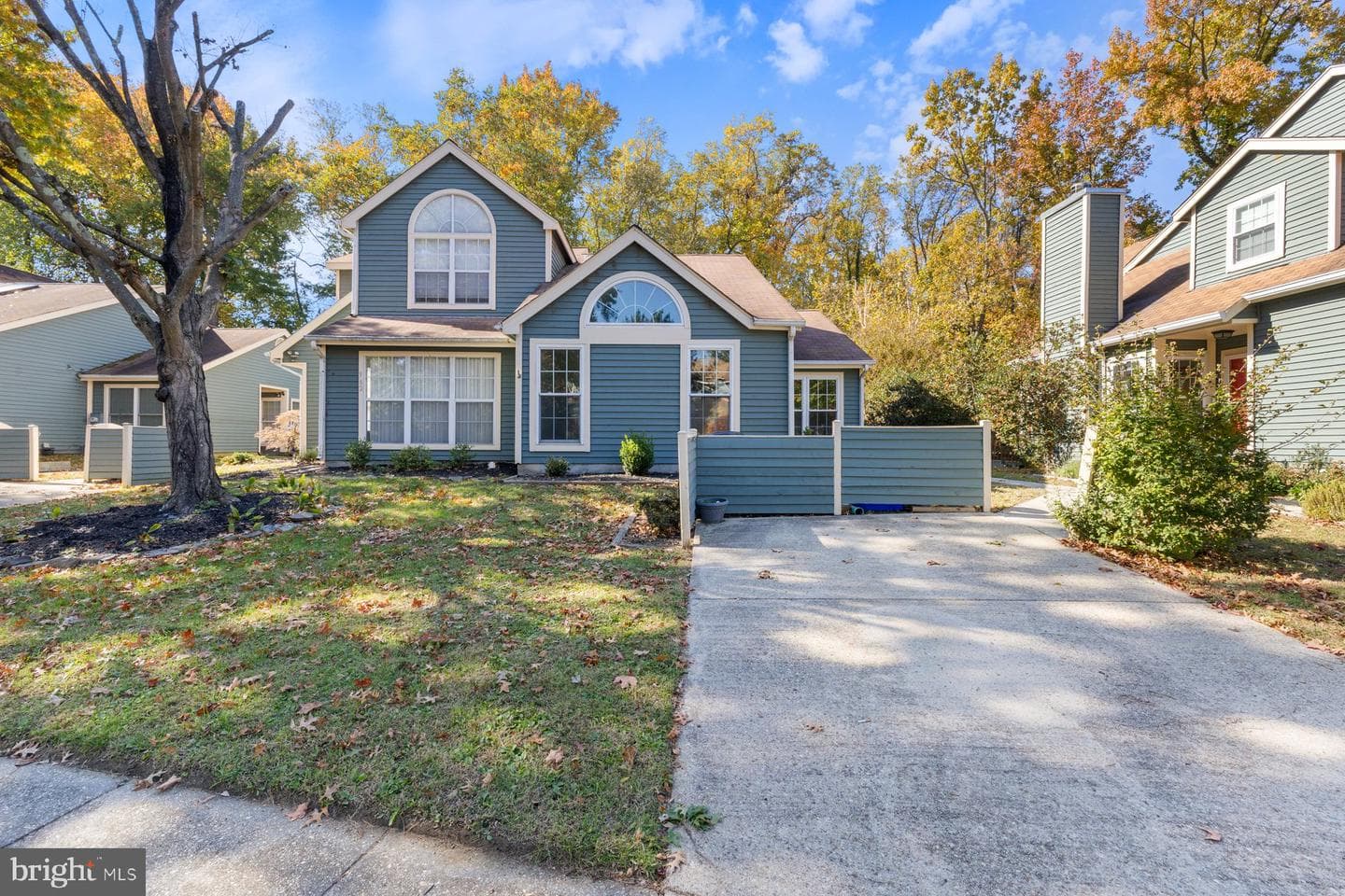 960 Yachtsman Way photo 1