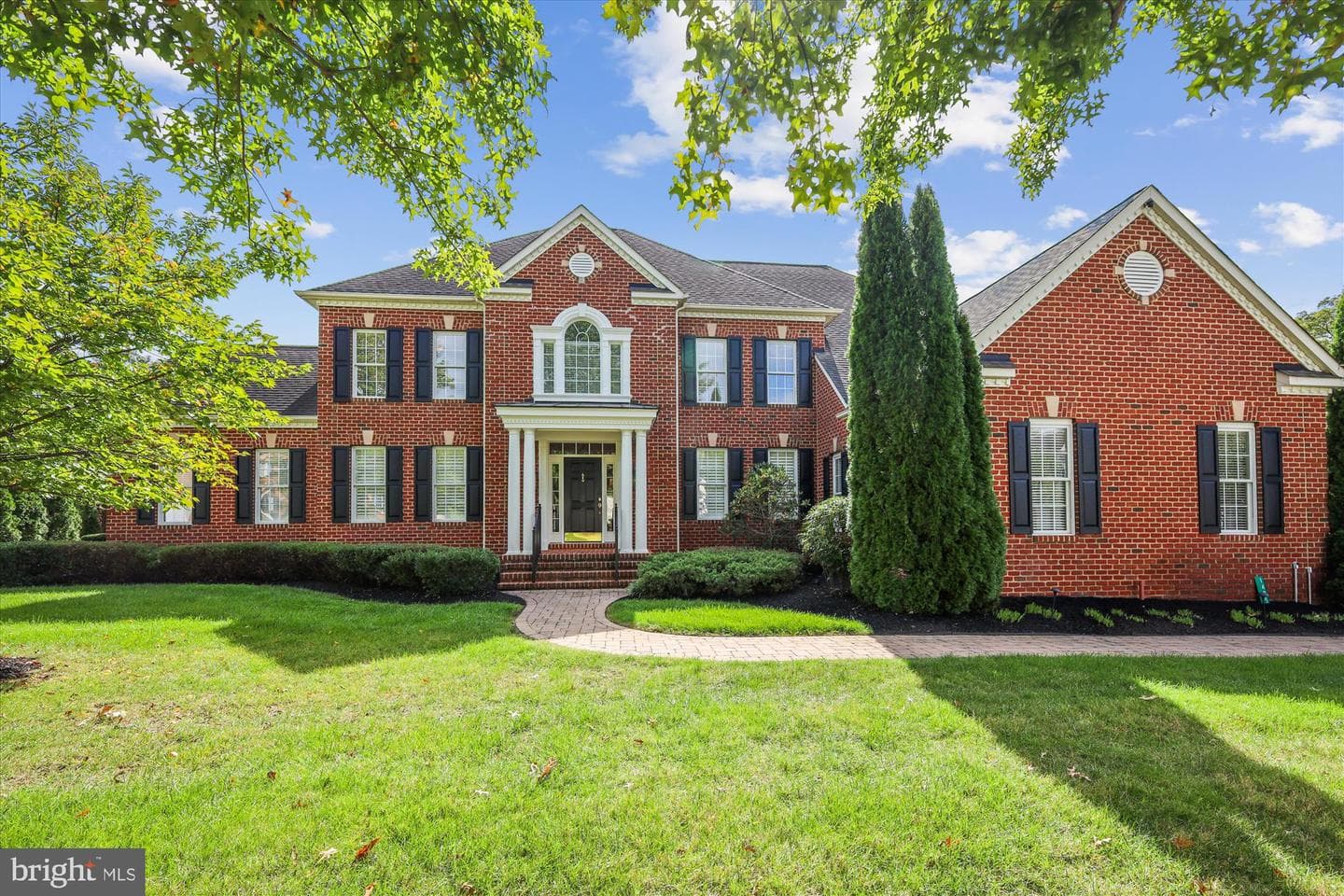 1405 Colonial Manor Court photo 1