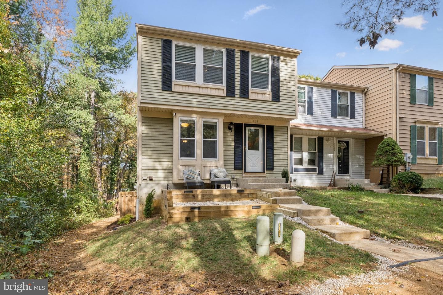 1182 Palmwood Court photo 1