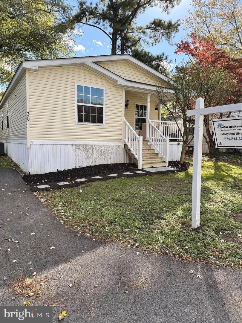 30 Jaguar Drive photo 1