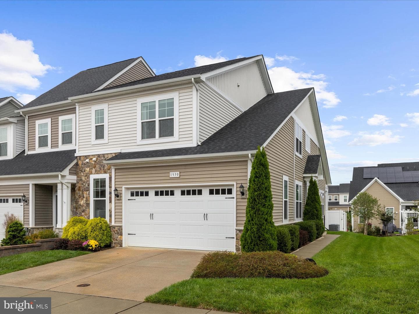 1530 Yellow Sand Lane photo 1