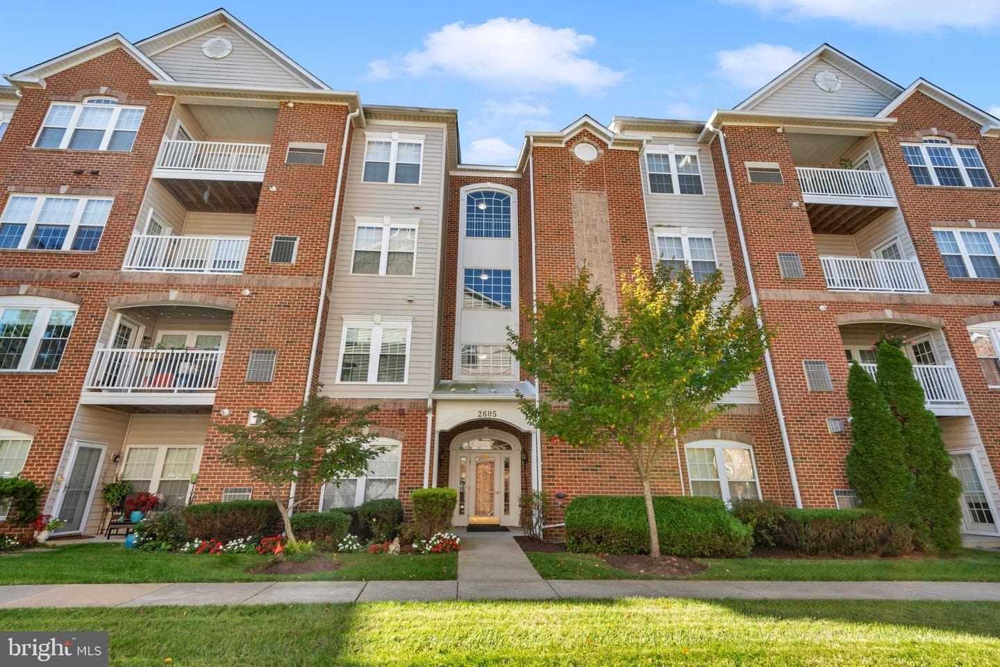 2605 Clarion Court #303 photo 1
