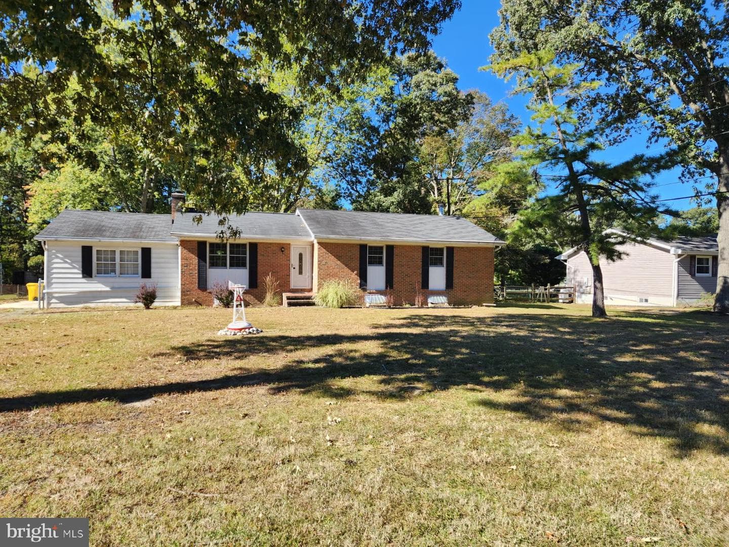 216 Hickory Point Road photo 1