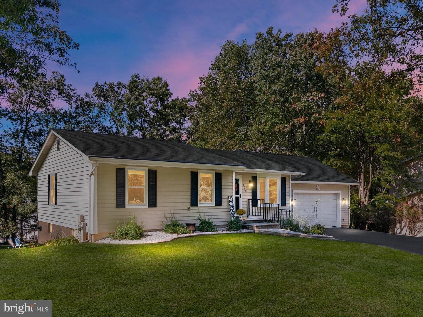 328 Council Oak Drive photo 1