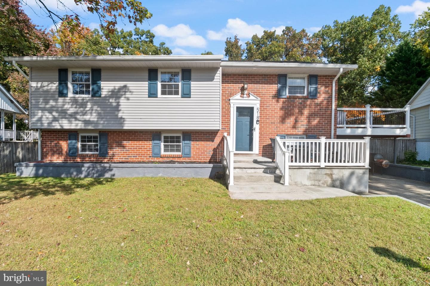 518 Kenora Drive photo 1