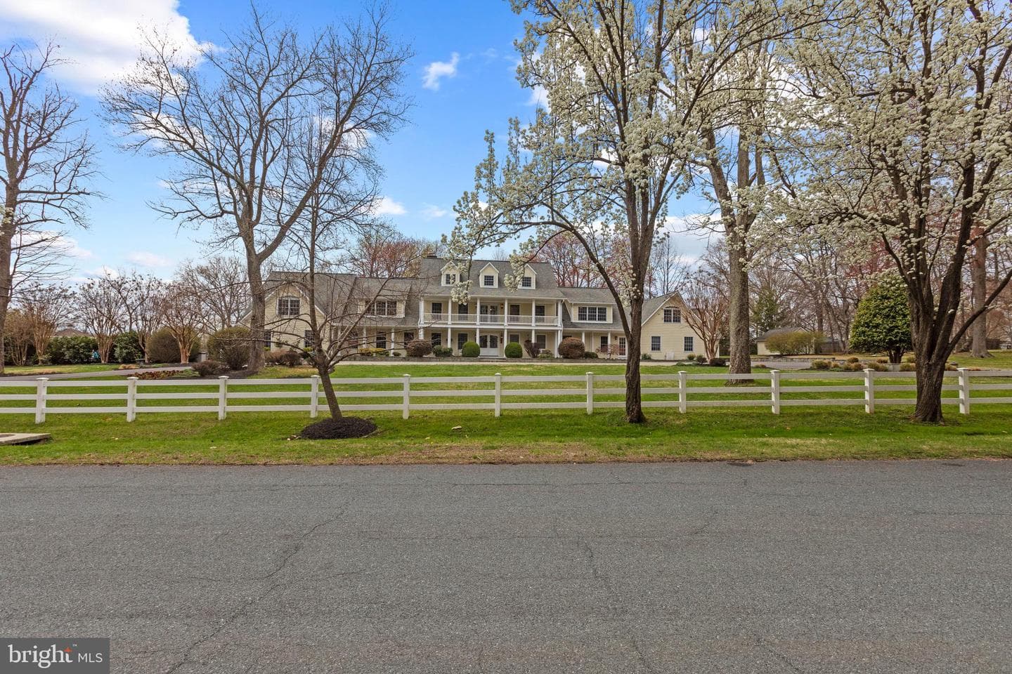 3054 Rundelac Road photo 1