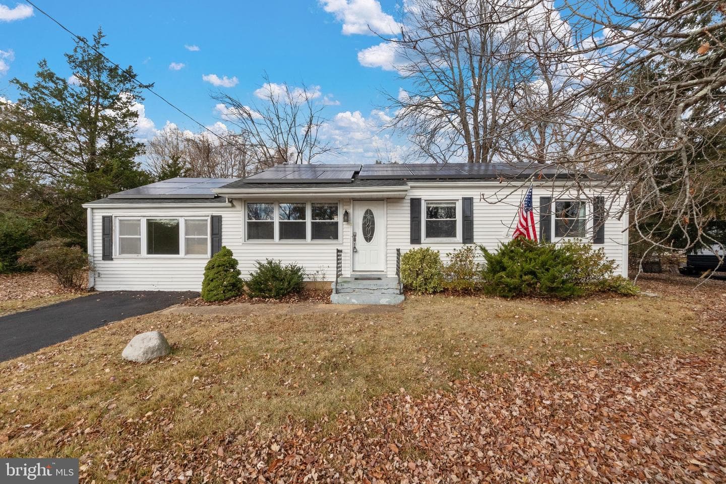 115 Valley View Avenue photo 1