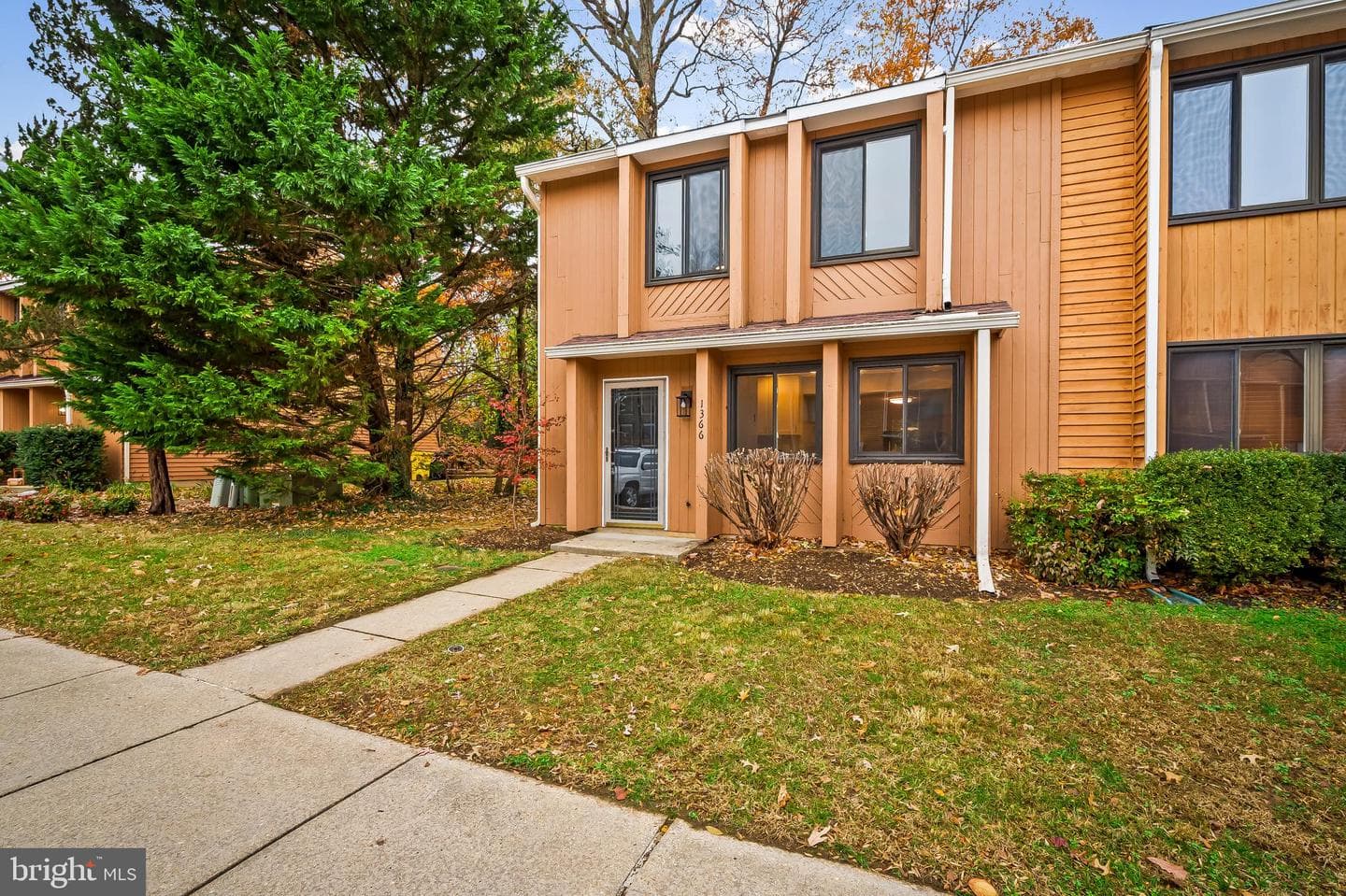 1366 Almond Drive photo 1