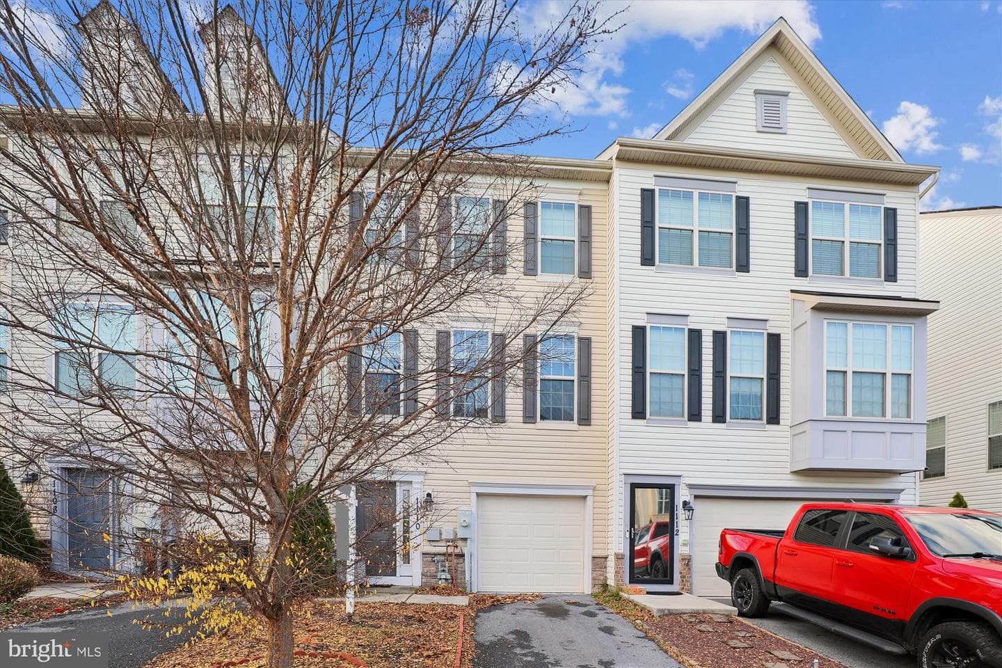1110 Carinoso Circle photo 1