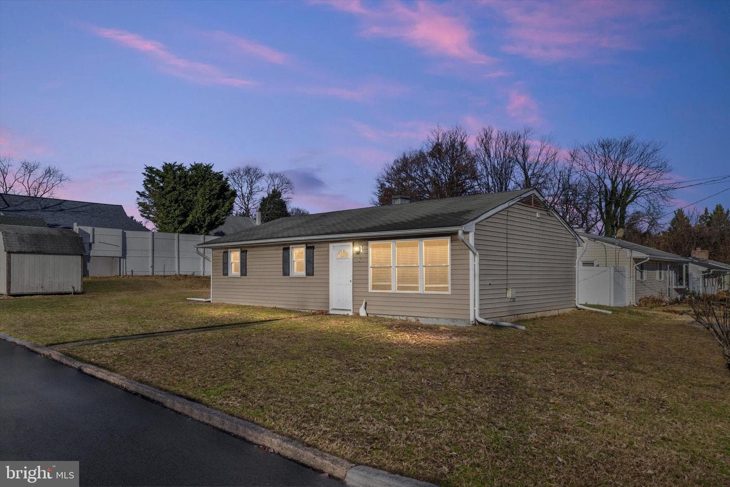2 Woods Avenue photo 1