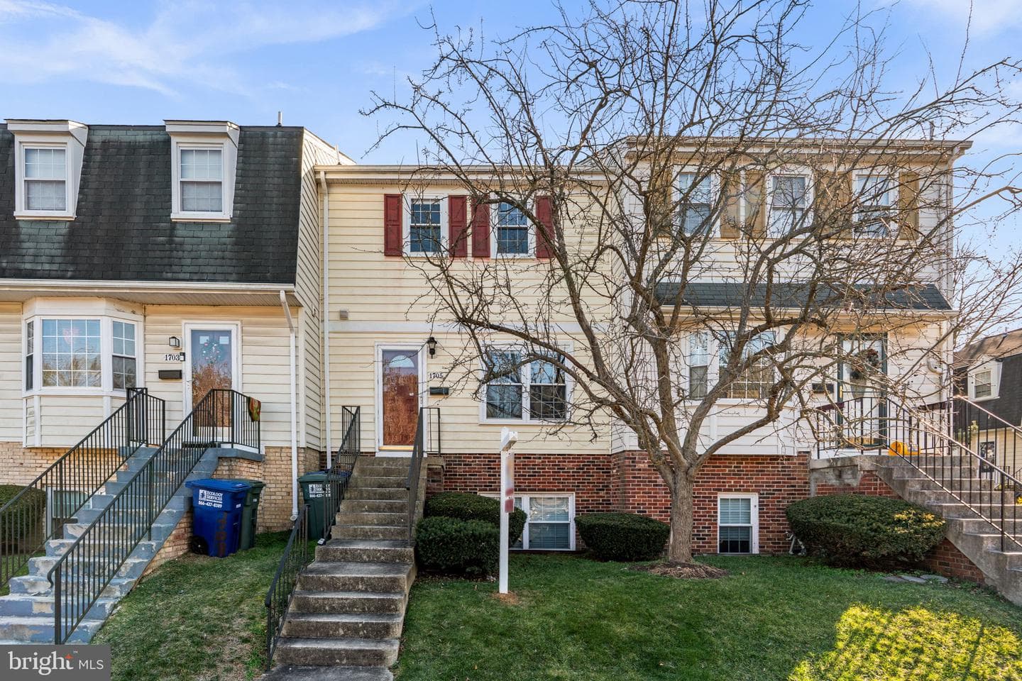 1705 Hart Court photo 1