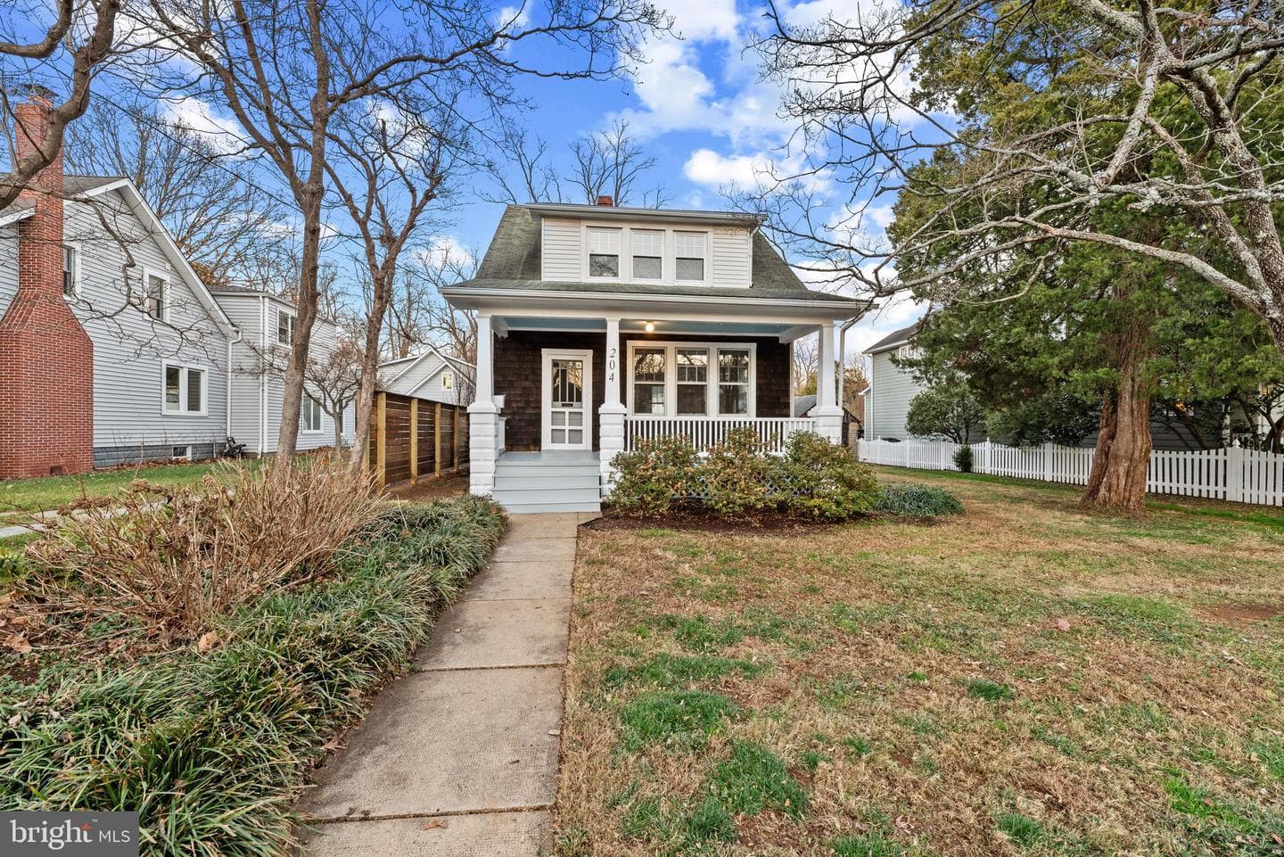 204 Claude Street photo 1