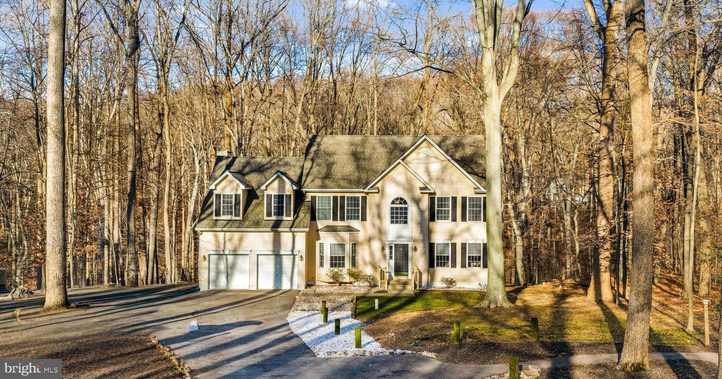 1840 Kimberwicke Place photo 1