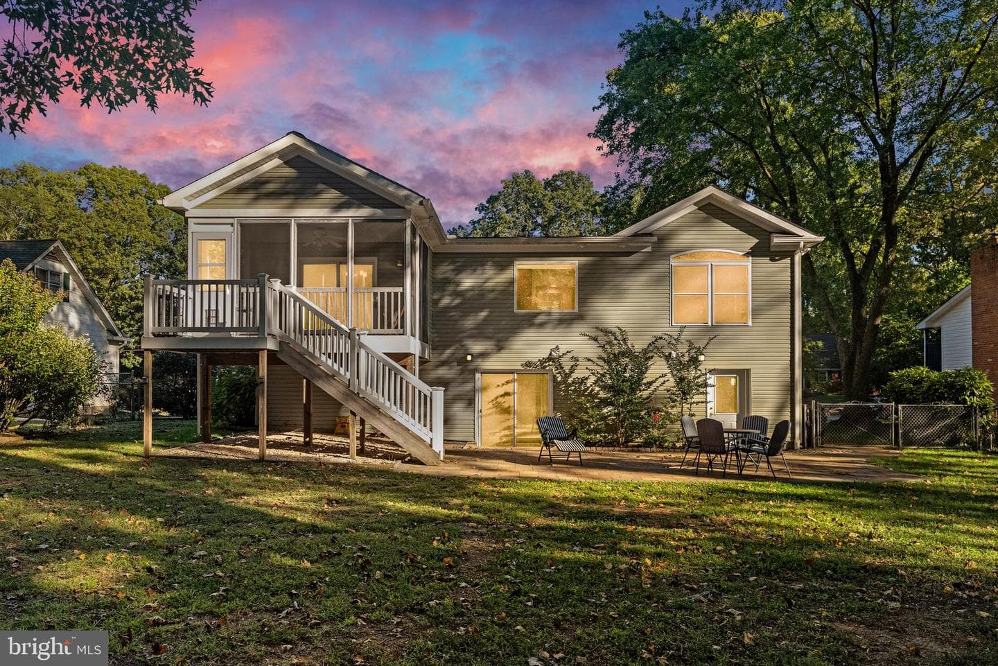 406 Harbor Drive photo 1