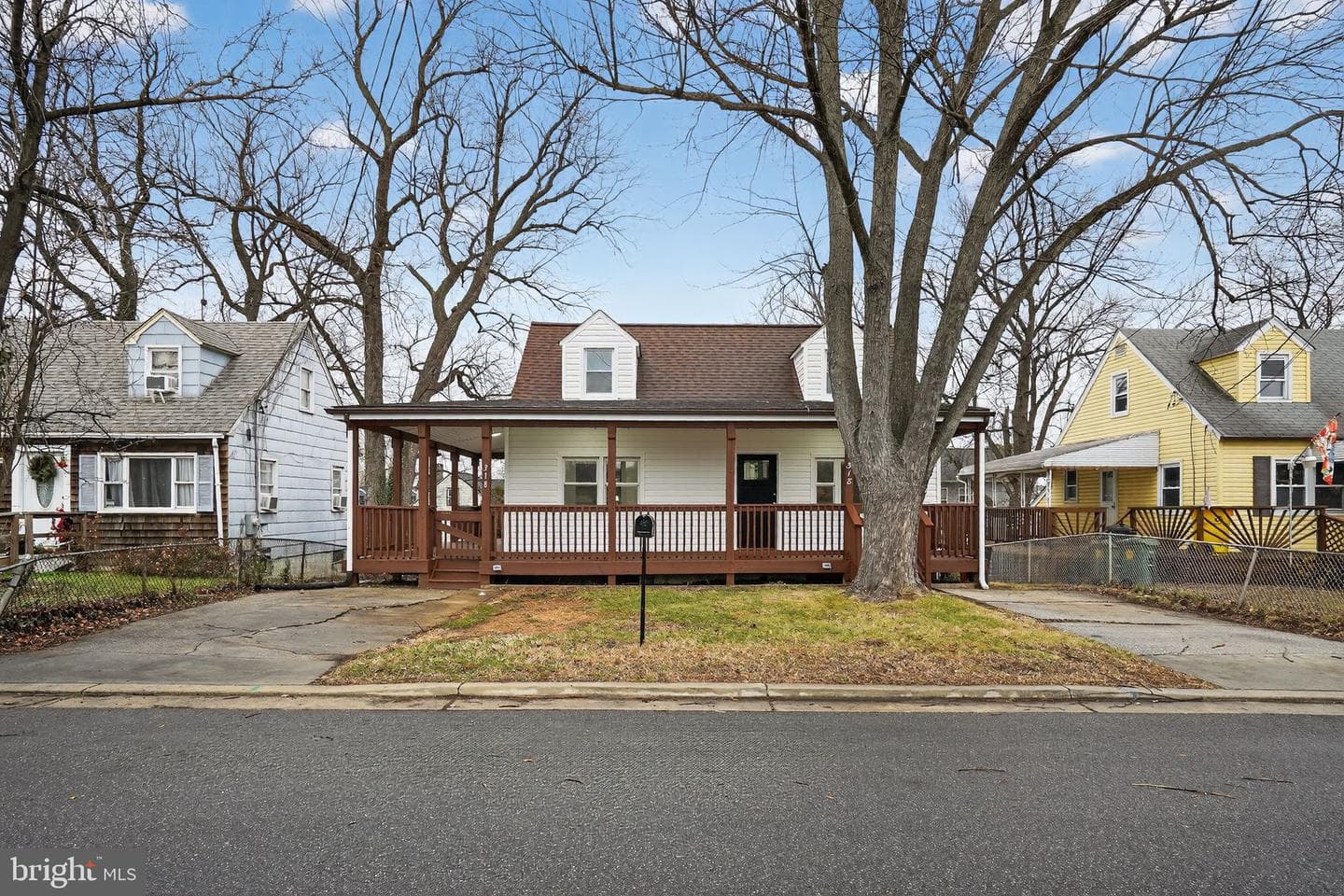 318 Holy Cross Road photo 1