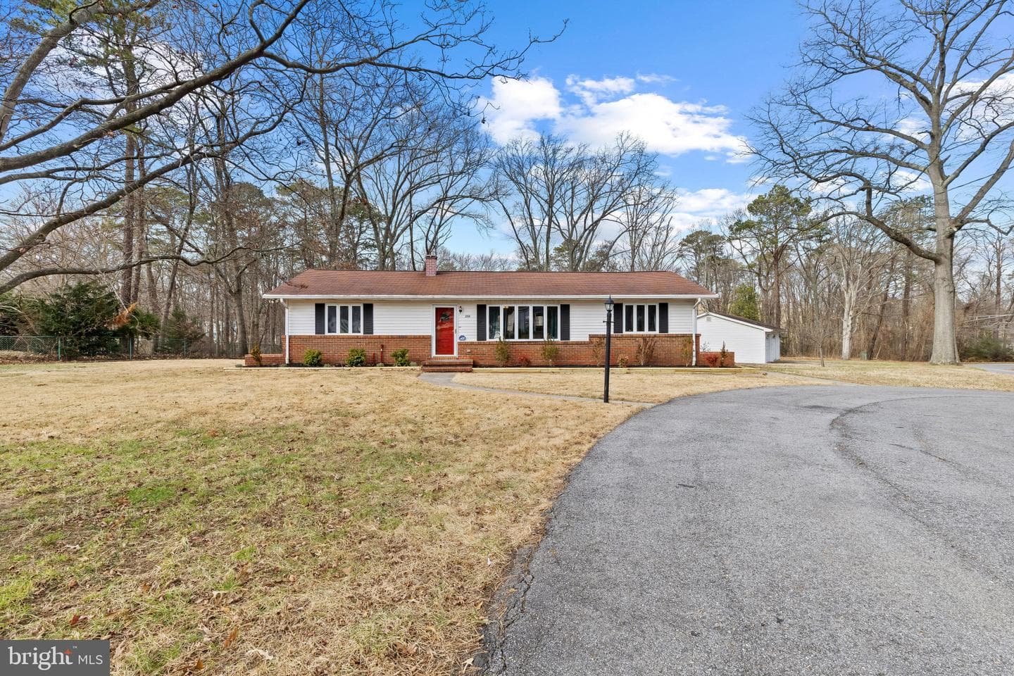 250 Poplar Road photo 1
