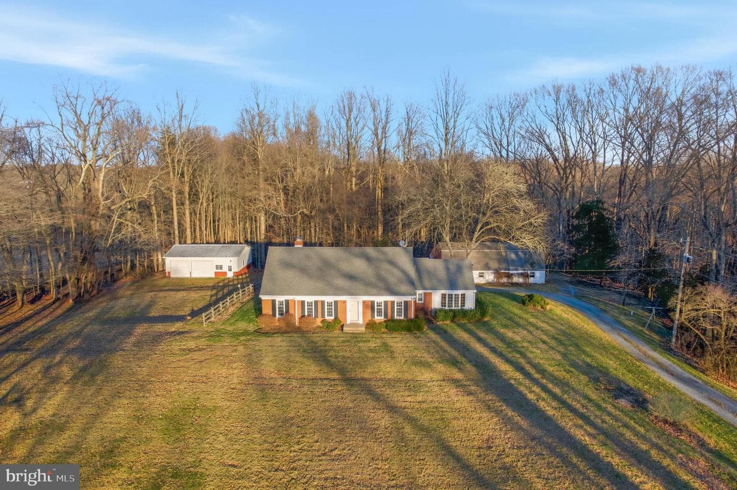 5407 Solomons Island Road photo 1