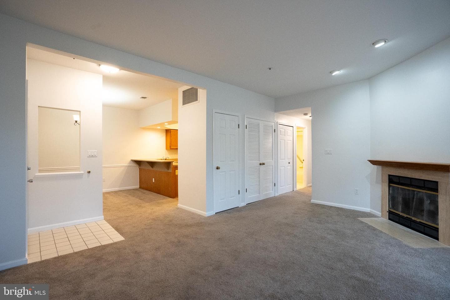 2707 Summerview Way #101