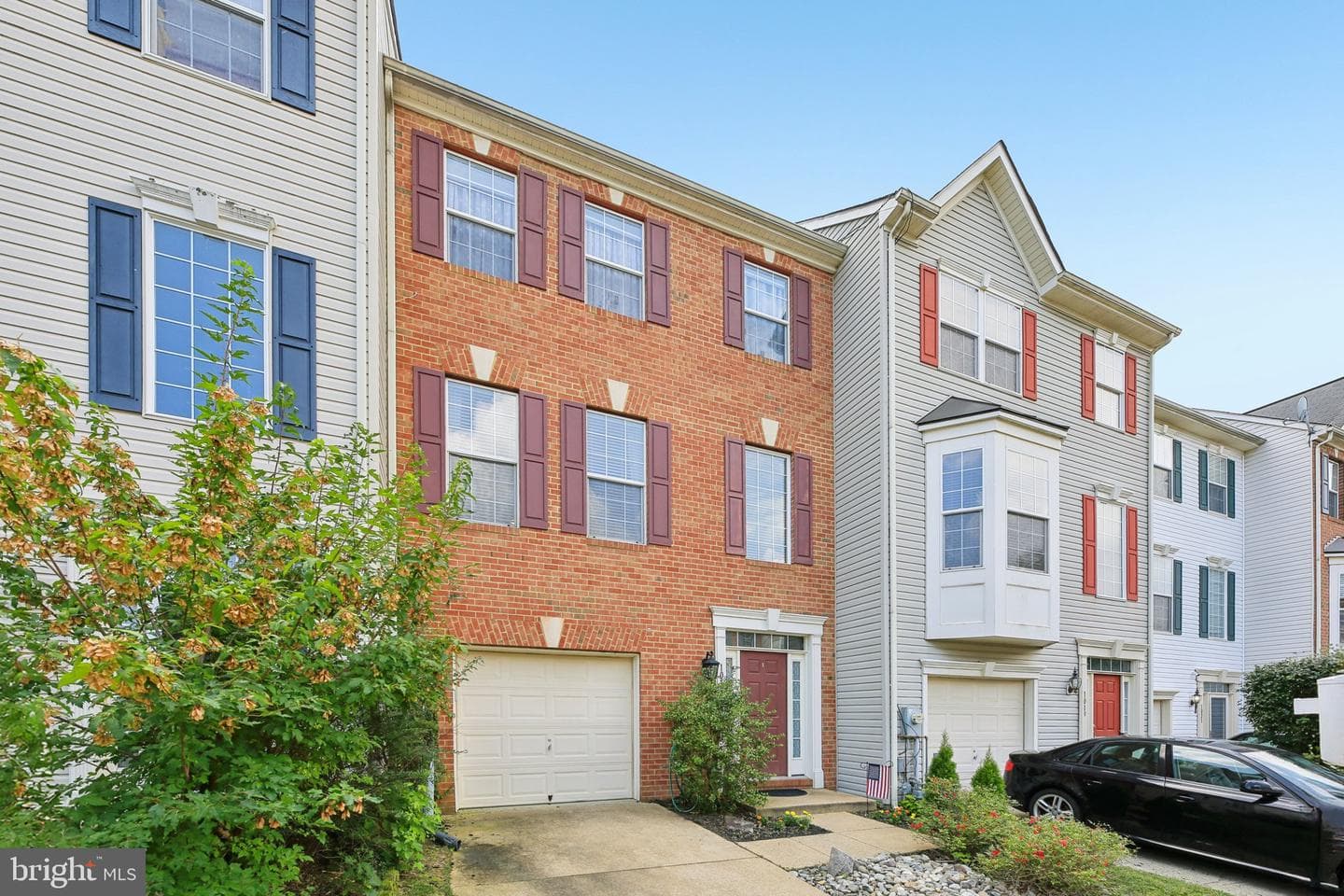 1017 Meandering Way photo 1