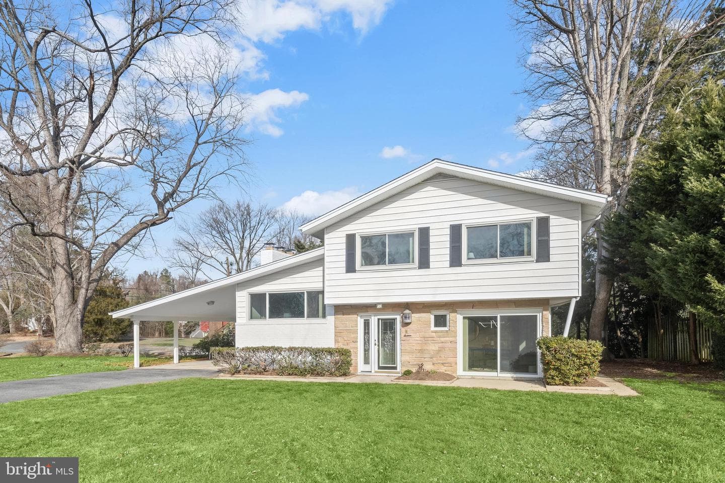 16 Wilelinor Drive photo 1