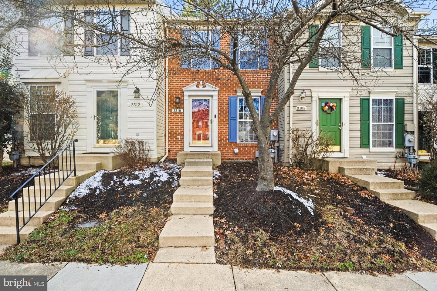 8310 Water Lily Way photo 1