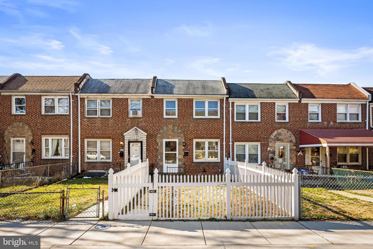 215 Grove Park Road photo 1