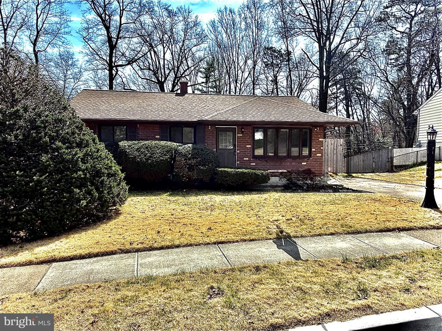 545 Crestpark Drive