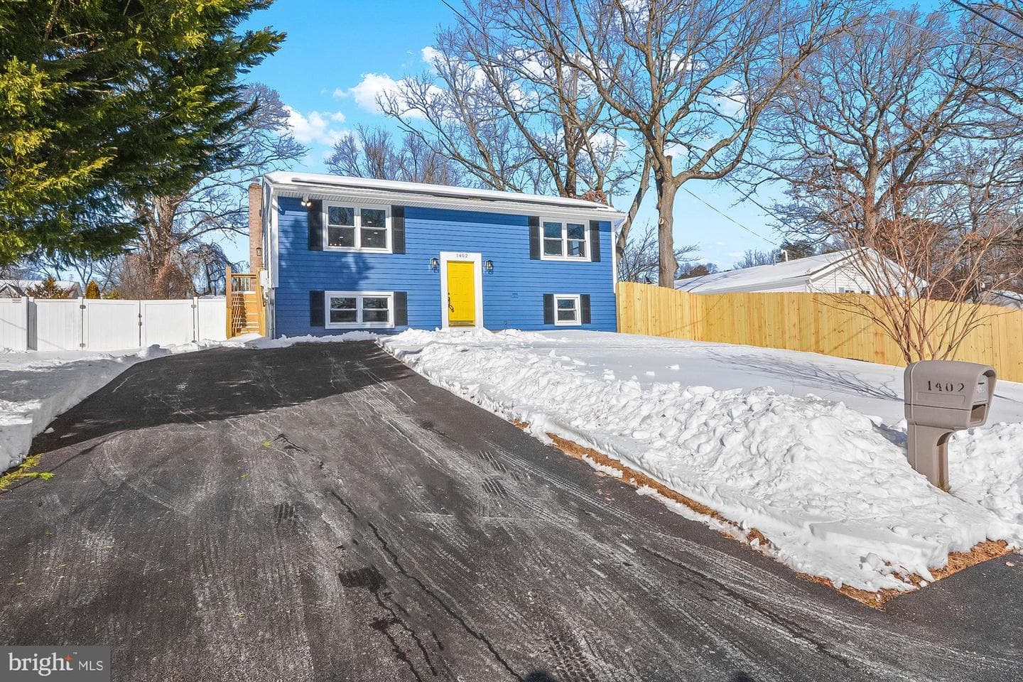 1402 Valley Creek Road photo 1