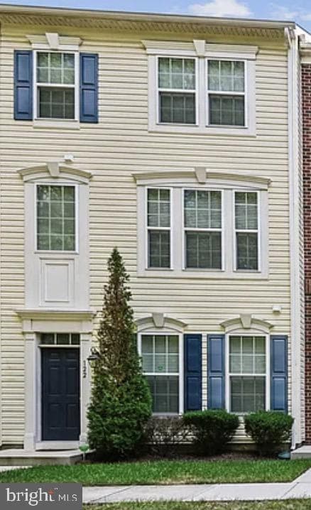 122 Kindred Way photo 1